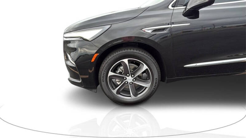 2022 Buick Enclave Essence