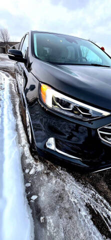 2022 Ford Edge Titanium