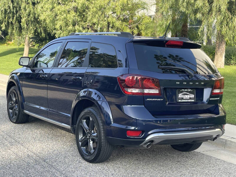 2018 Dodge Journey Crossroad