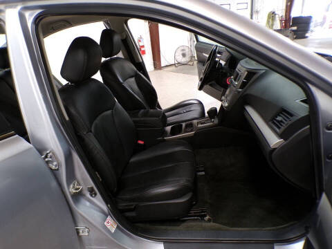 2014 Subaru Legacy 2.5i Premium