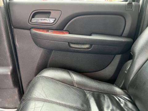 2012 GMC Yukon XL SLT