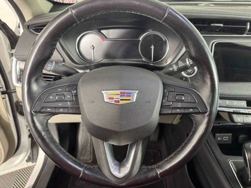 2019 Cadillac XT4 Luxury