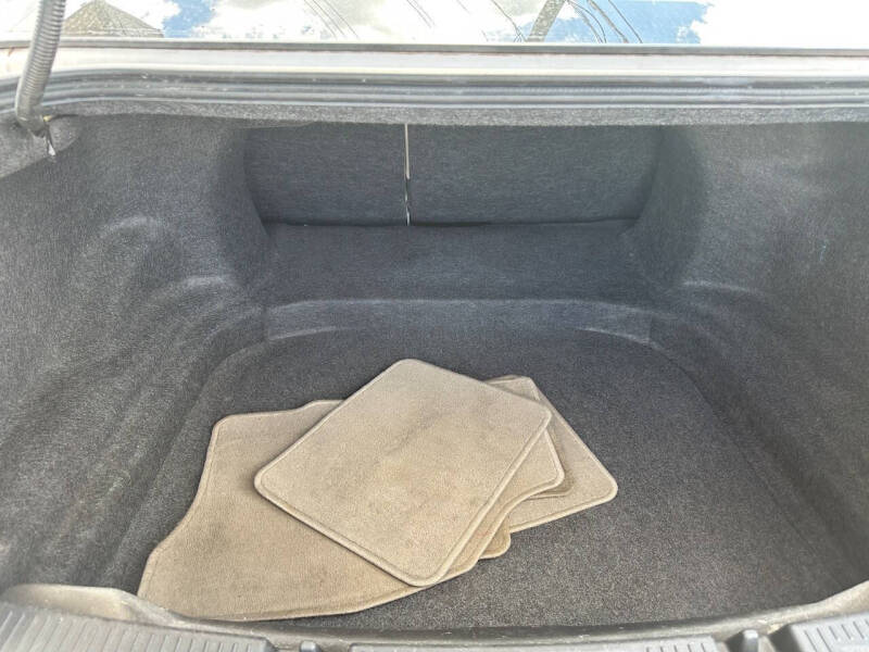 2011 Ford Taurus SEL