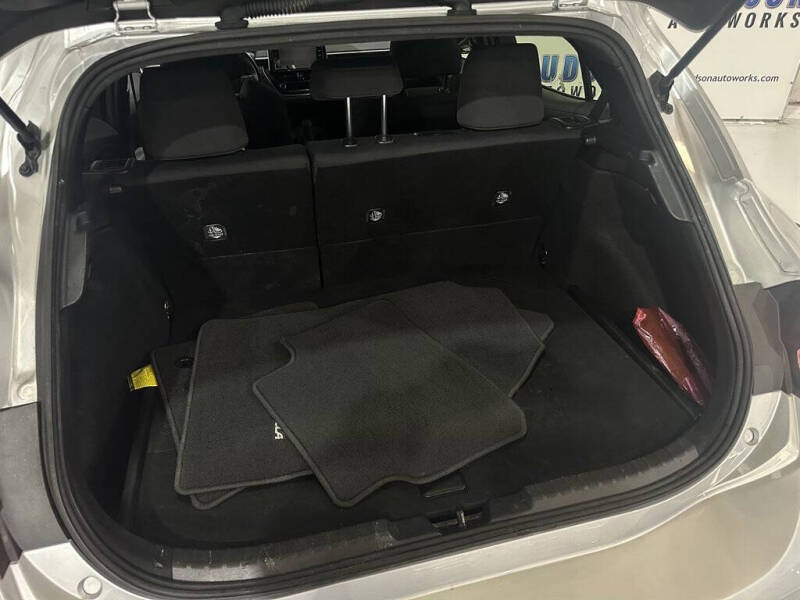 2021 Toyota Corolla Hatchback SE