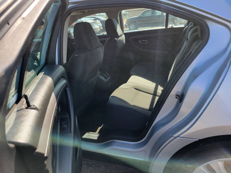 2012 Ford Taurus SEL