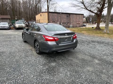 2016 Nissan Altima 2.5 SR