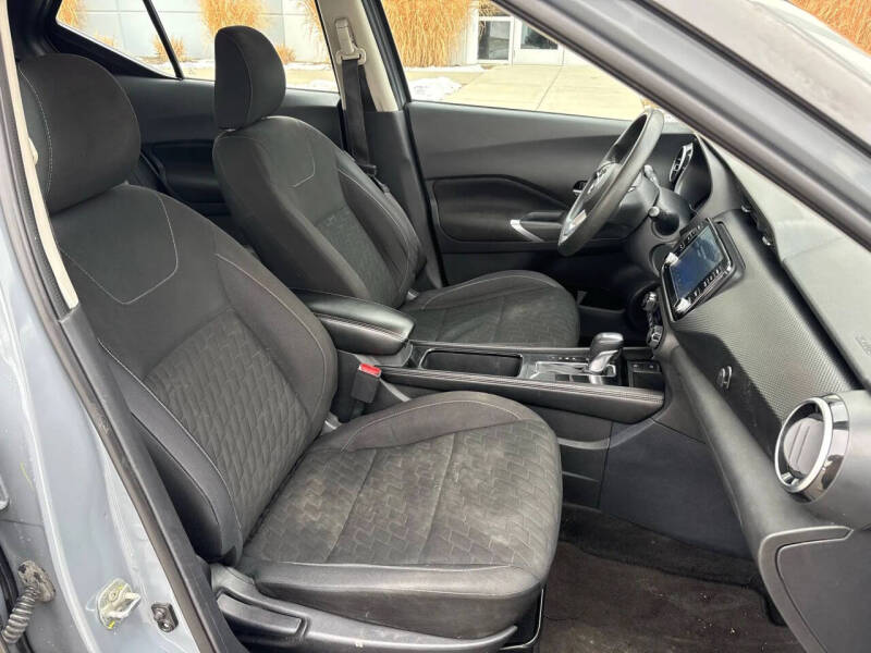 2021 Nissan Kicks SV