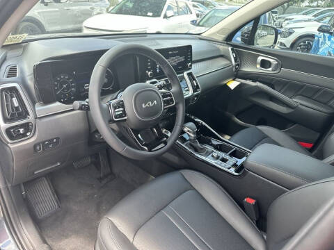 2023 Kia Sorento SX