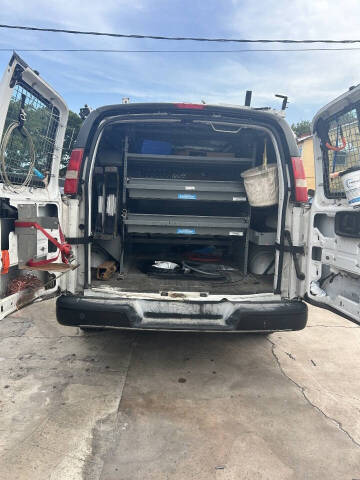2017 Chevrolet Express 2500
