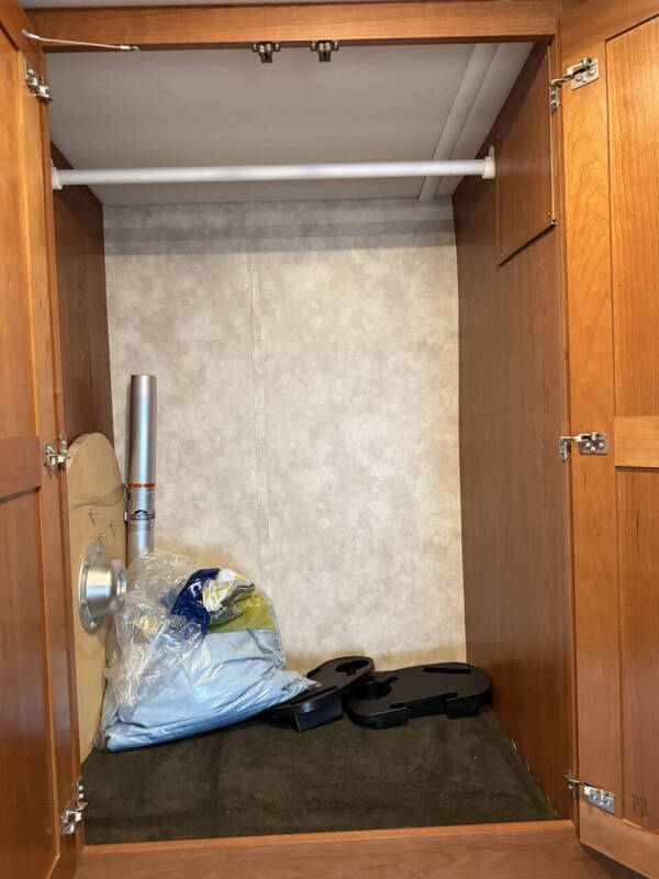 2019 Winnebago Vista 27PE