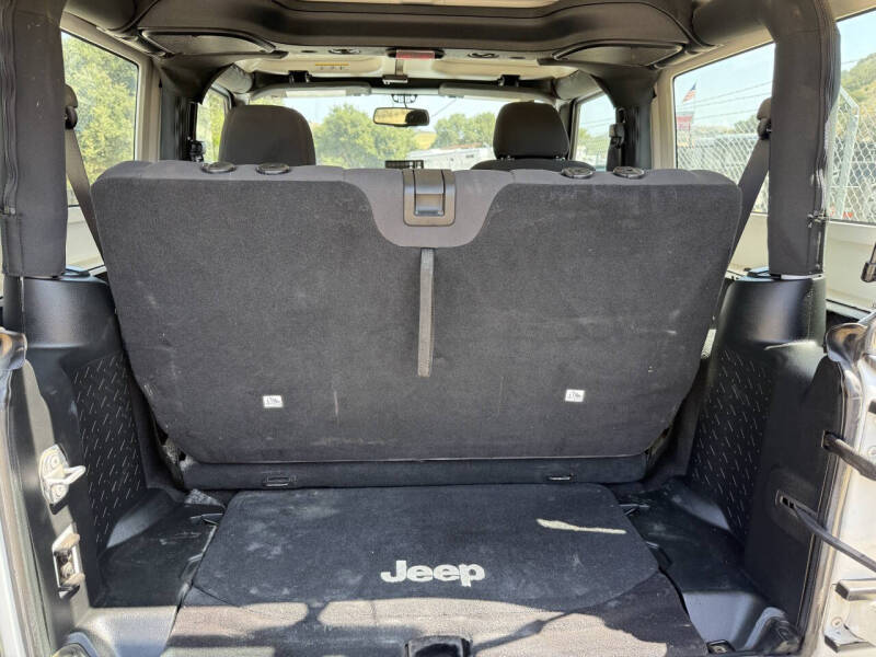 2017 Jeep Wrangler Sport