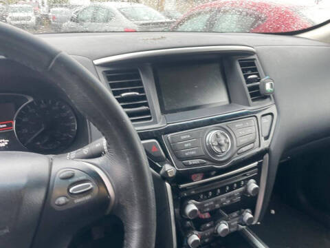 2015 Nissan Pathfinder