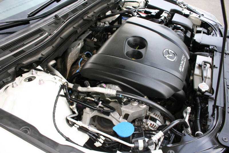 2018 Mazda MAZDA3 Touring