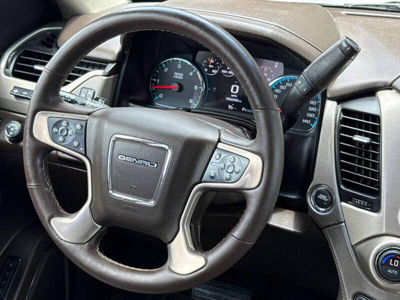 2017 GMC Yukon XL Denali