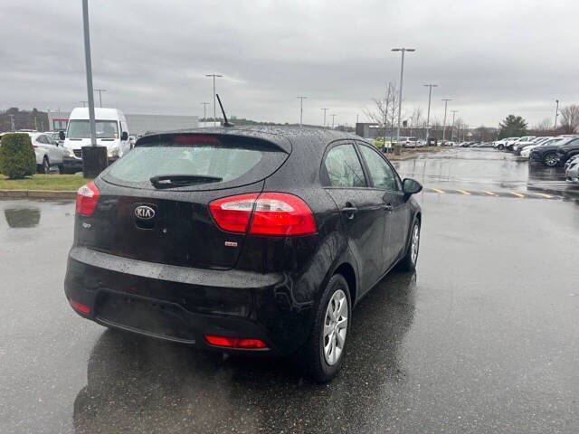 2013 Kia Rio 5-Door LX