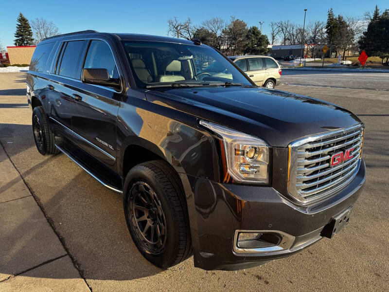 2016 GMC Yukon XL SLT