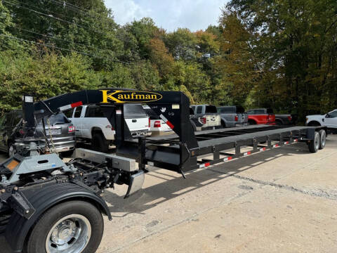 2017 Kaufman 35 FT. DECK OVE for sale at Upton Truck and Auto in Upton MA