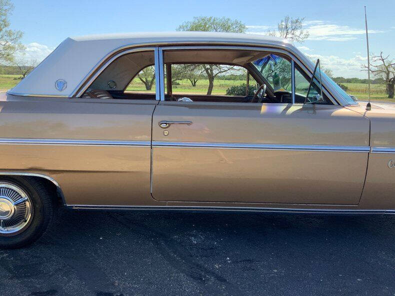 1963 Oldsmobile F-85