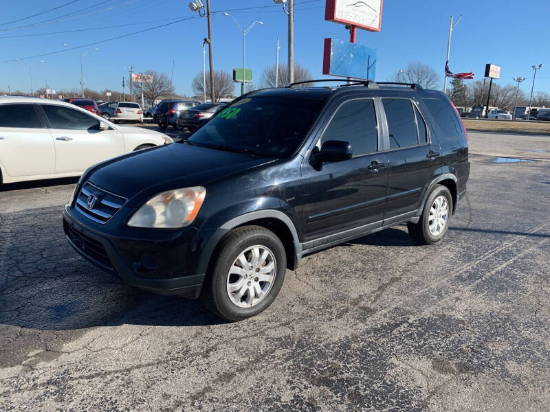 2006 Honda CR-V for sale at AJOULY AUTO SALES in Moore OK