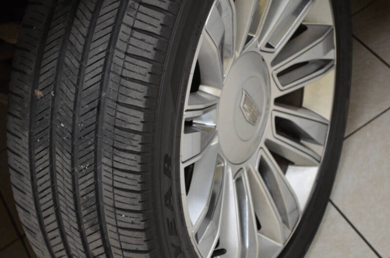 2015 Cadillac Escalade Platinum