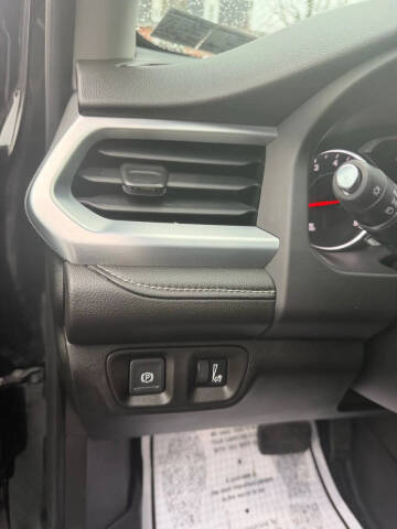 2018 GMC Acadia SLE-2