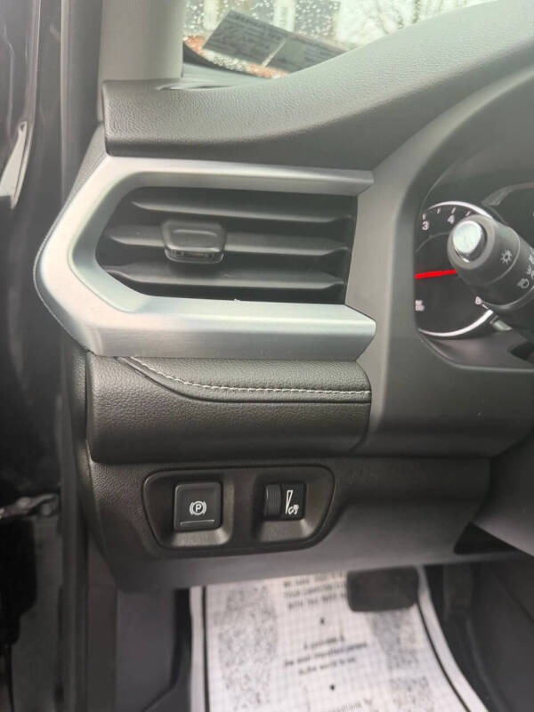 2018 GMC Acadia SLE-2