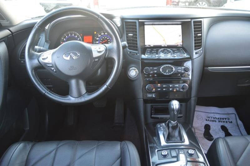 2010 Infiniti FX35