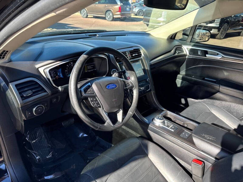 2017 Ford Fusion Energi SE Luxury