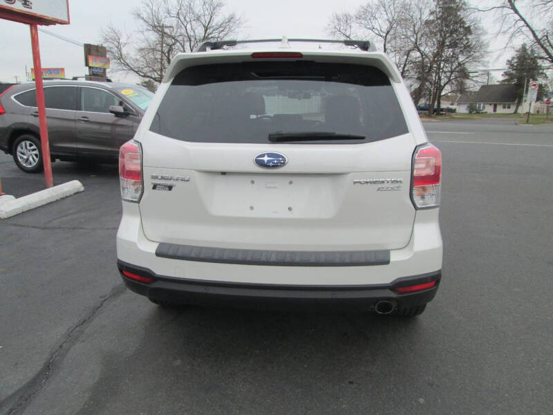 2017 Subaru Forester 2.5i Touring