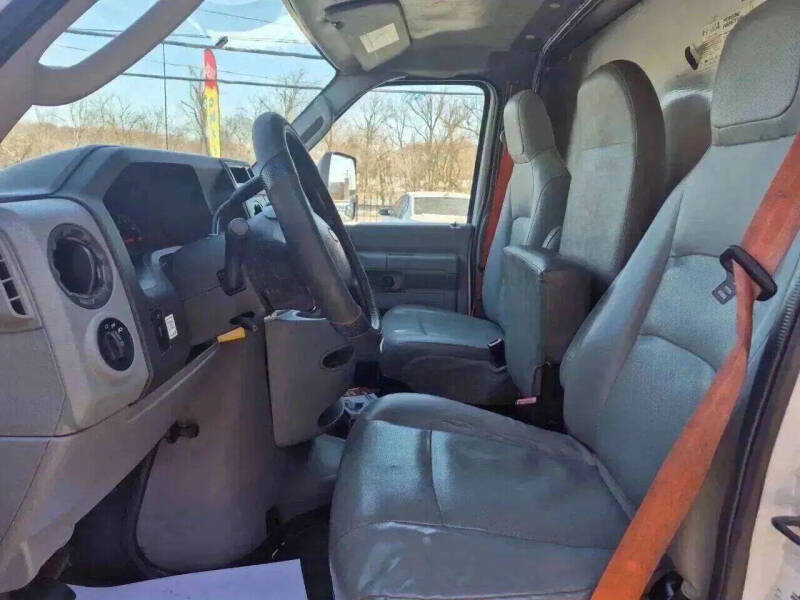 2014 Ford E-Series