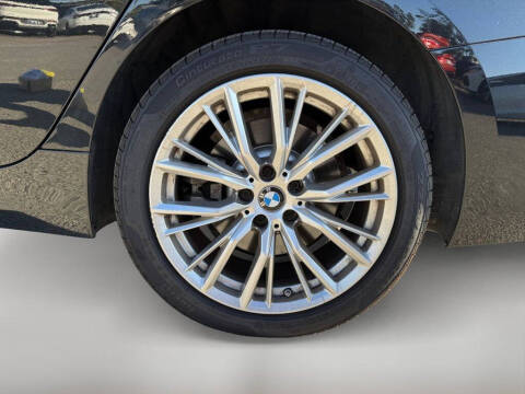 2023 BMW 3 Series 330i xDrive