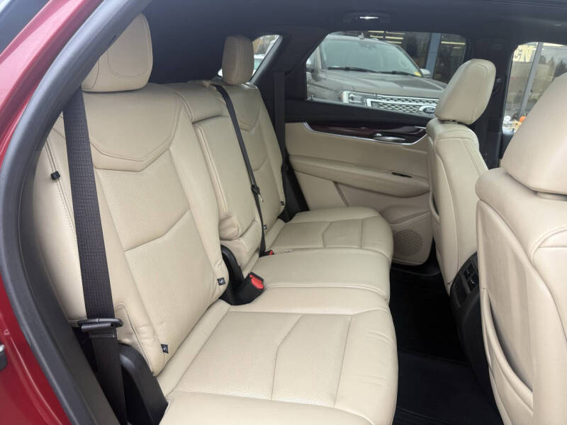 2018 Cadillac XT5 Luxury