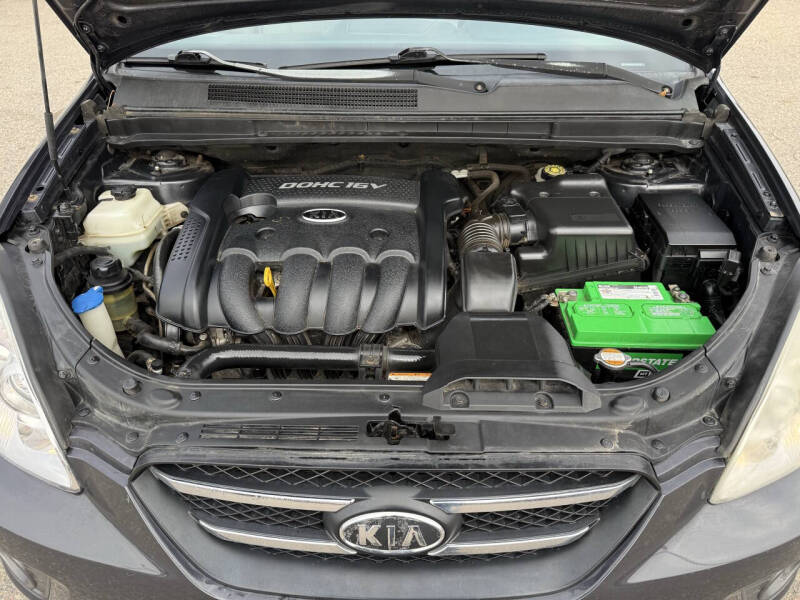 2007 Kia Rondo EX