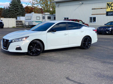 2022 Nissan Altima 2.5 SR