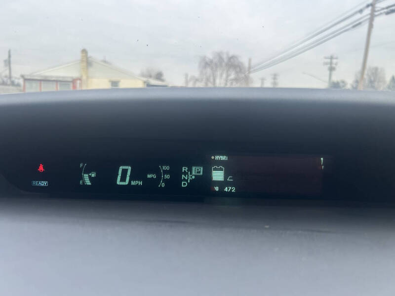 2011 Toyota Prius Two