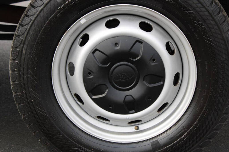 2024 Ford Transit 250