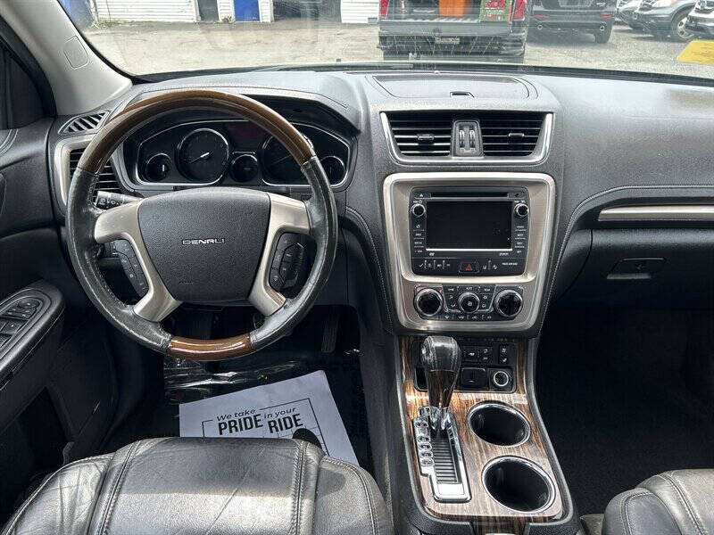 2015 GMC Acadia Denali