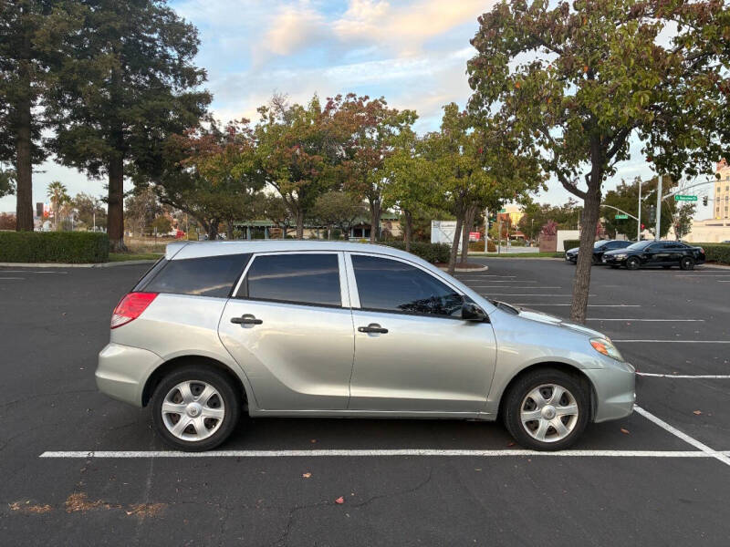 2004 Toyota Matrix