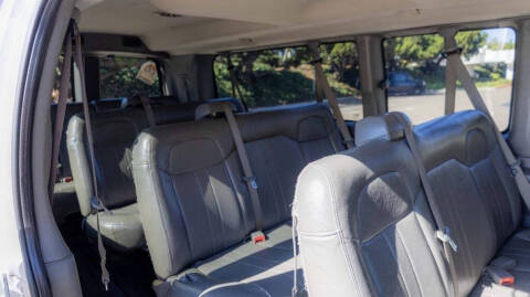 2015 GMC Savana LS 3500