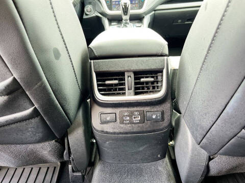 2024 Subaru Outback Touring