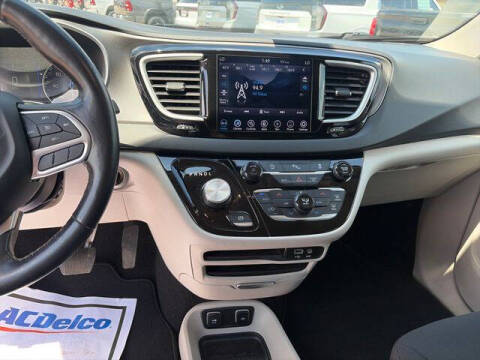 2020 Chrysler Pacifica Touring