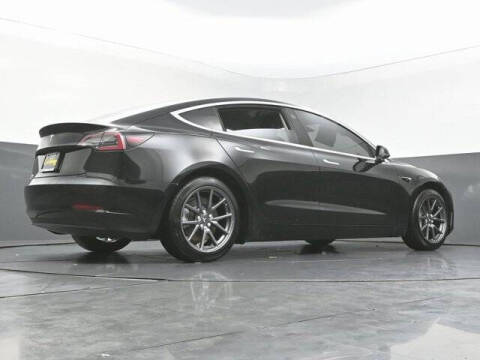 2019 Tesla Model 3 Mid Range