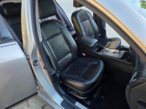 2012 Hyundai Genesis 5.0L R-Spec