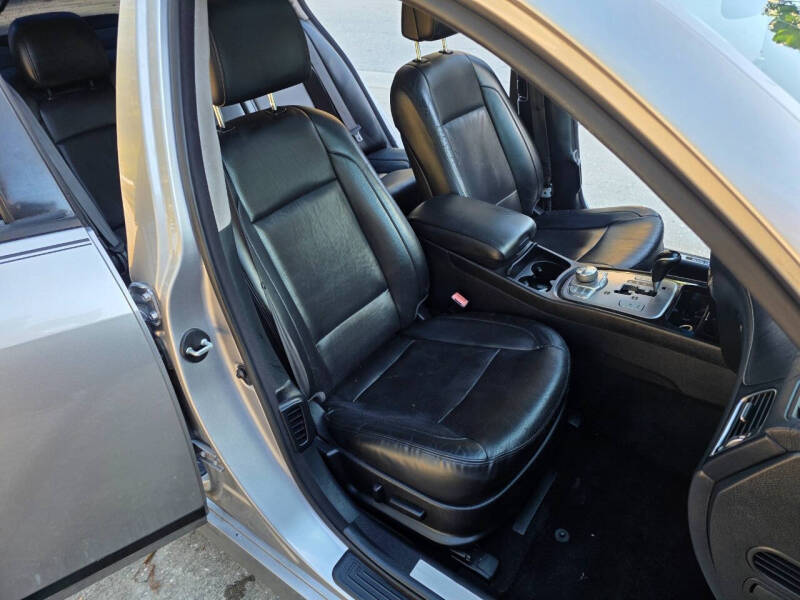 2012 Hyundai Genesis 5.0L R-Spec