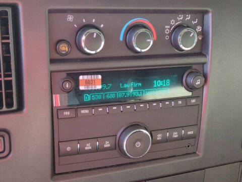 2025 Chevrolet Express 2500