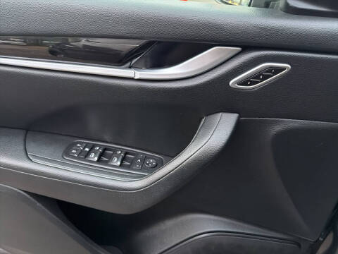 2017 Maserati Levante