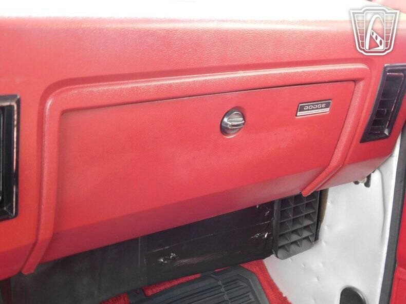 1988 Dodge Ramcharger 100