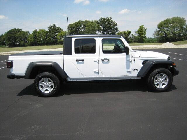 2020 Jeep Gladiator for sale at FINNEY'S AUTO & TRUCK in Atlanta IN