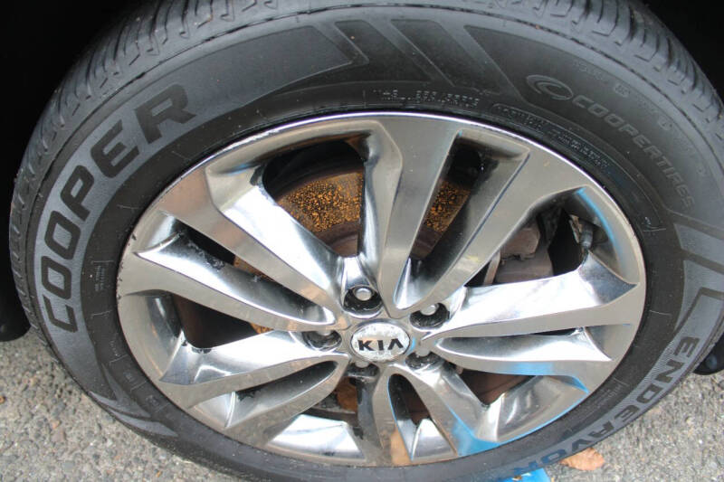 2016 Kia Sedona Limited