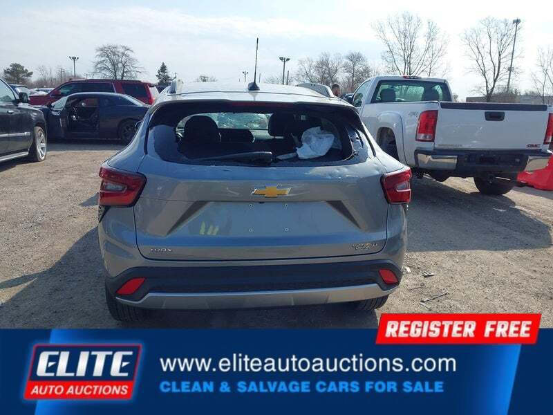 2025 Chevrolet Trax LT